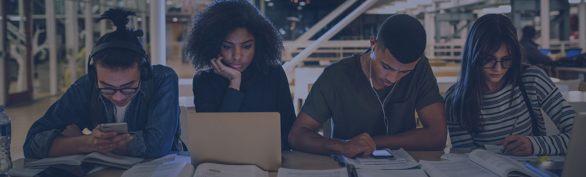 Contact WorldWideExporter - Expert Support for Worldwide Exporters